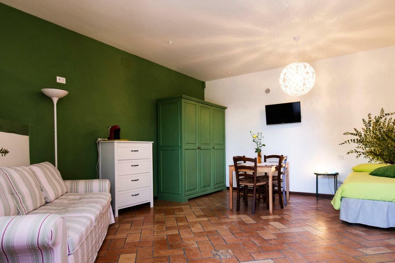 ホテル Orvieto Rocca Fiorita エクステリア 写真